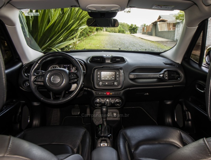 RENEGADE 1.8 16V NIGHT EAGLE 4X2 FLEX 4P AUTOMÁTICO - 2018 - NOVO HAMBURGO