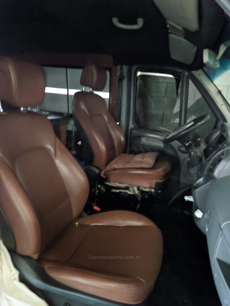 DUCATO 2.8 MULTI TETO BAIXO 8V TURBO DIESEL 3P MANUAL - 2007 - CAXIAS DO SUL