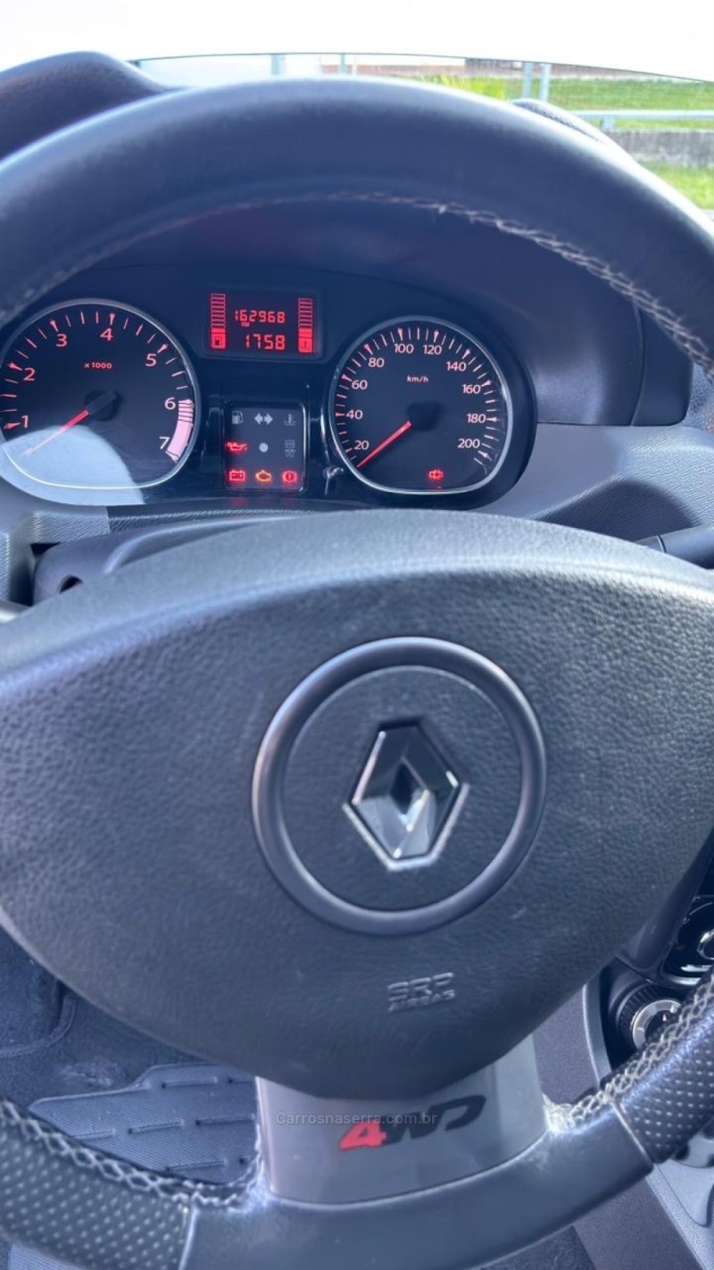 DUSTER 2.0 DYNAMIQUE 4X4 16V FLEX 4P MANUAL - 2013 - CAXIAS DO SUL