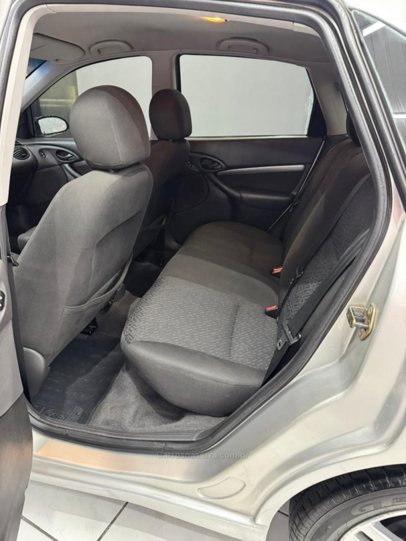 FOCUS 2.0 GLX SEDAN 16V FLEX 4P AUTOMÁTICO - 2008 - CAXIAS DO SUL