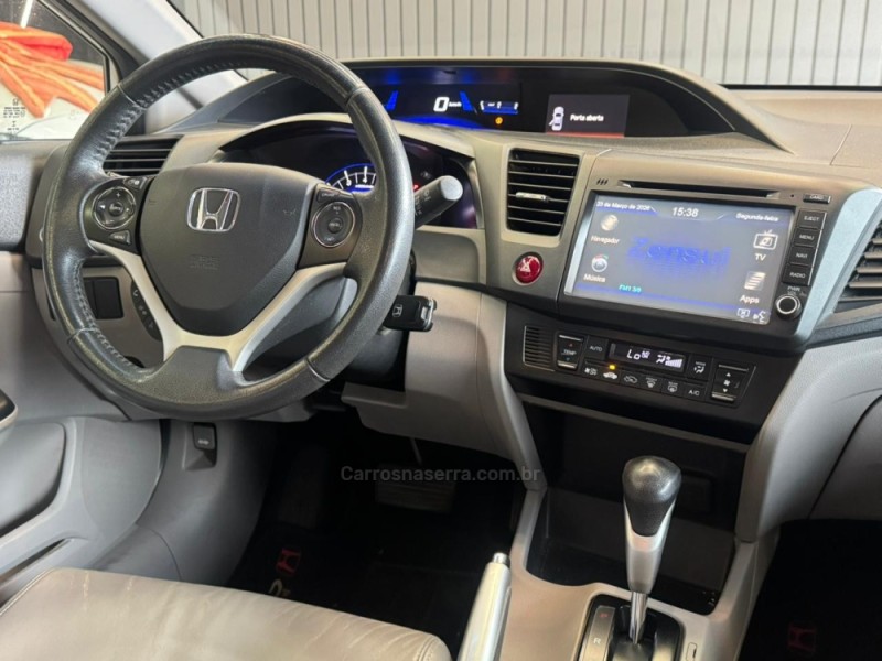 CIVIC 2.0 LXR 16V FLEX 4P AUTOMÁTICO - 2015 - DOIS IRMãOS