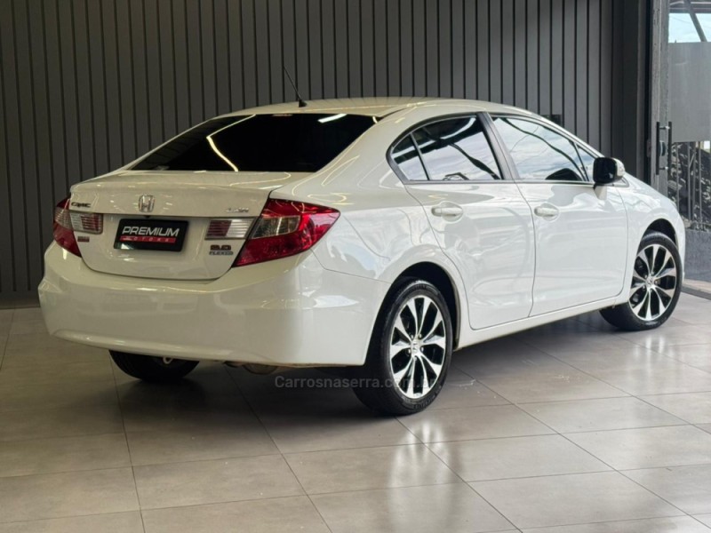 CIVIC 2.0 LXR 16V FLEX 4P AUTOMÁTICO - 2015 - DOIS IRMãOS