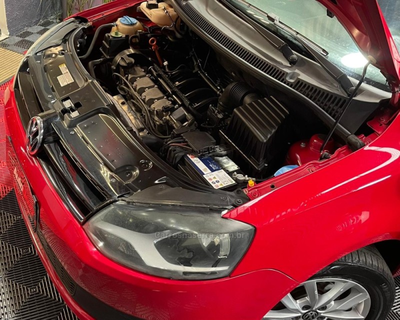 FOX 1.6 MI ROCK IN RIO 8V FLEX 4P MANUAL - 2014 - VACARIA