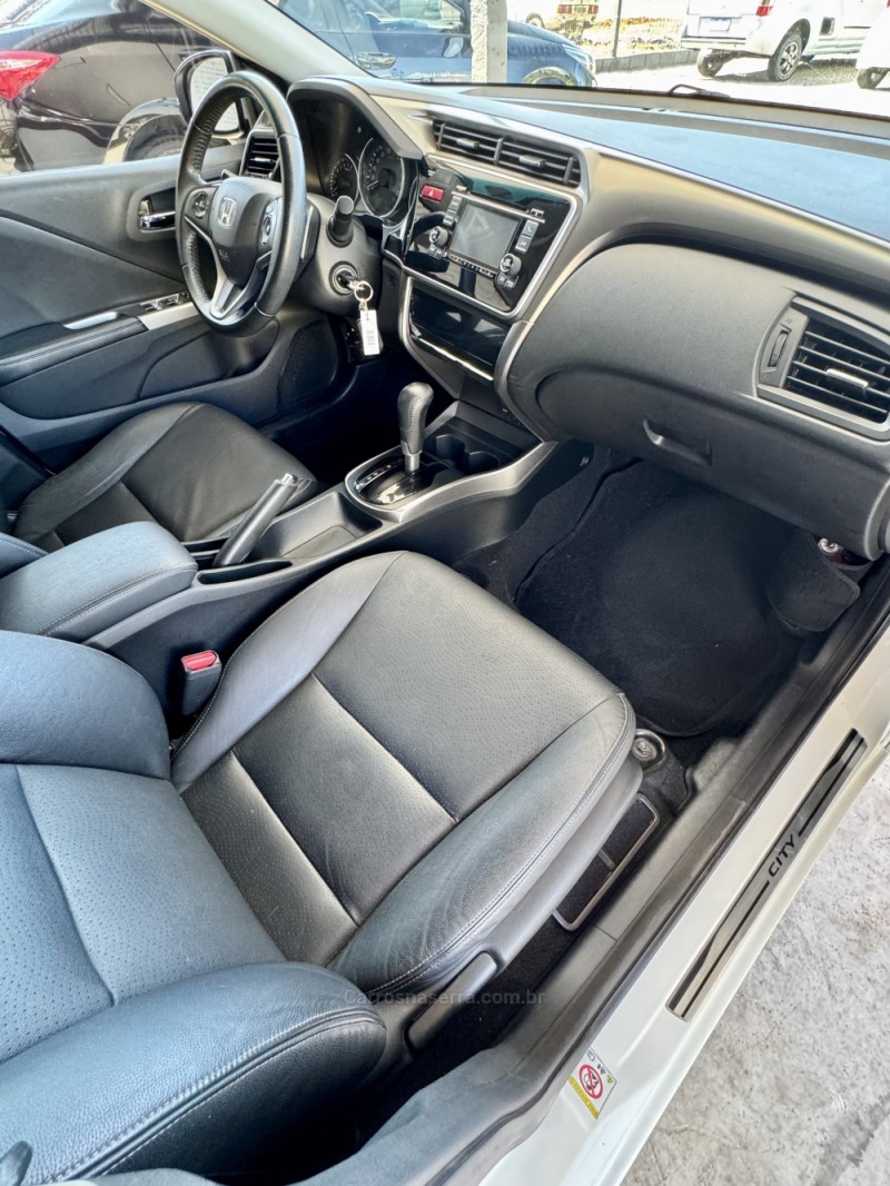 CITY 1.5 HATCHBACK EXL 16V FLEX 4P AUTOMÁTICO - 2015 - ENCANTADO
