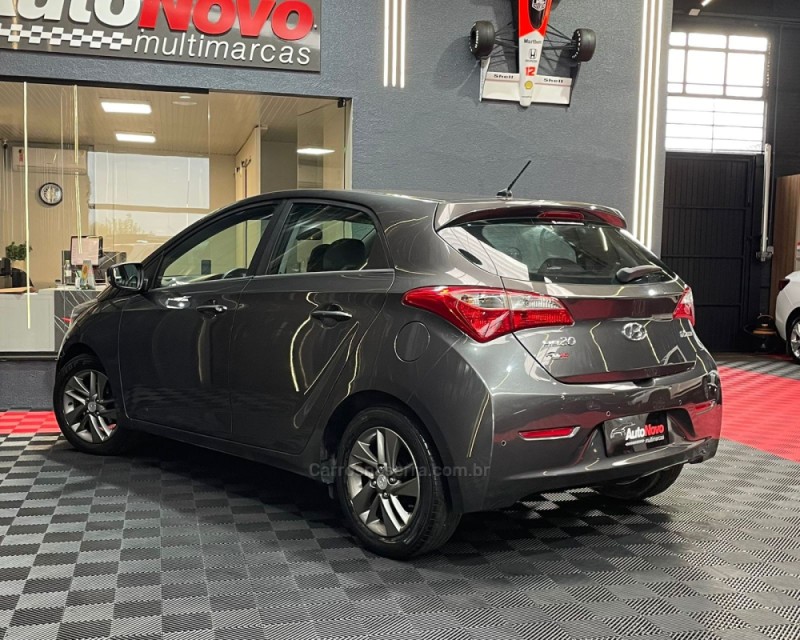 HB20 1.6 PREMIUM 16V FLEX 4P MANUAL - 2013 - VACARIA