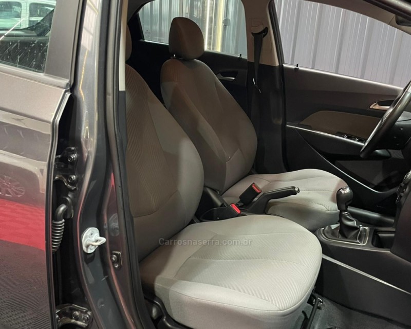 HB20 1.6 PREMIUM 16V FLEX 4P MANUAL - 2013 - VACARIA