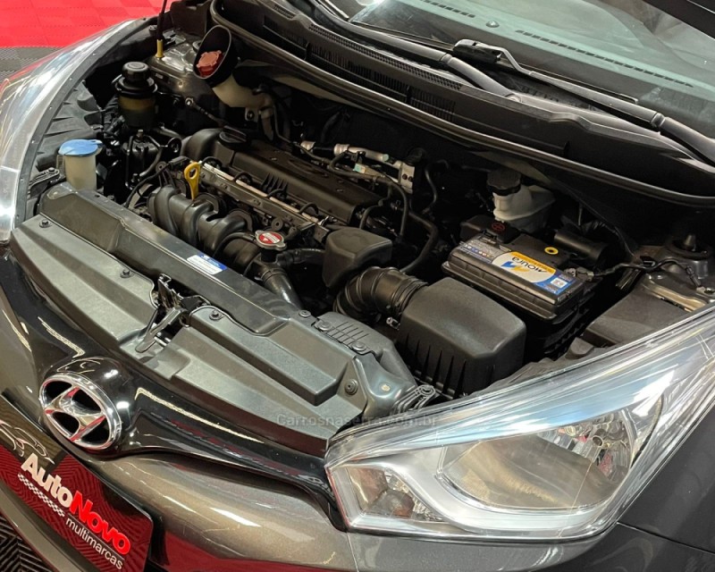 HB20 1.6 PREMIUM 16V FLEX 4P MANUAL - 2013 - VACARIA