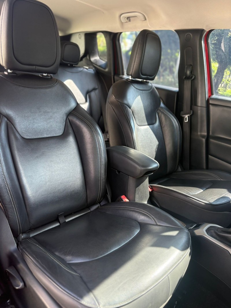 RENEGADE 1.8 16V FLEX LIMITED 4P AUTOMÁTICO - 2017 - FARROUPILHA