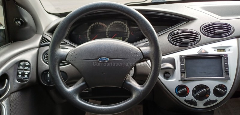 FOCUS 1.6 GLX SEDAN 8V FLEX 4P MANUAL - 2008 - FARROUPILHA