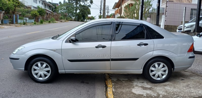 FOCUS 1.6 GLX SEDAN 8V FLEX 4P MANUAL - 2008 - FARROUPILHA