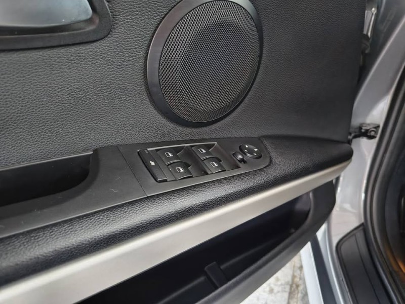 320I 2.0 16V GASOLINA 4P AUTOMÁTICO - 2010 - CAXIAS DO SUL