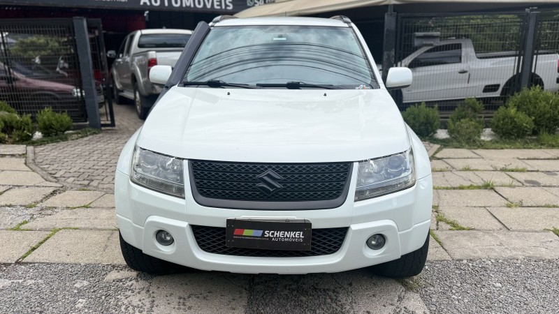 grand vitara 2.0 4x4 16v gasolina 4p automatico 2012 nova petropolis