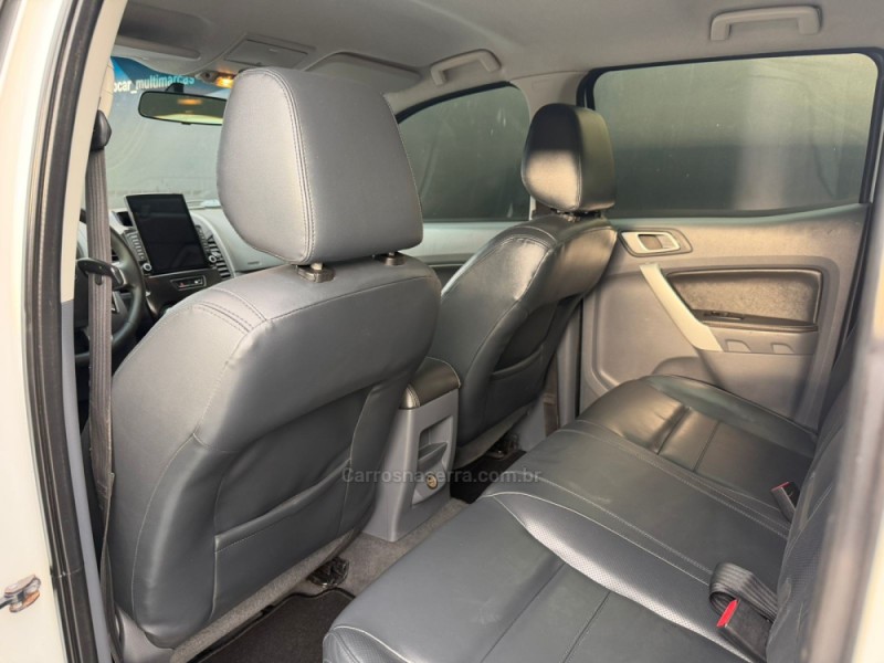 RANGER 3.2 XLT 4X4 CD 20V DIESEL 4P AUTOMÁTICO - 2015 - ESTâNCIA VELHA