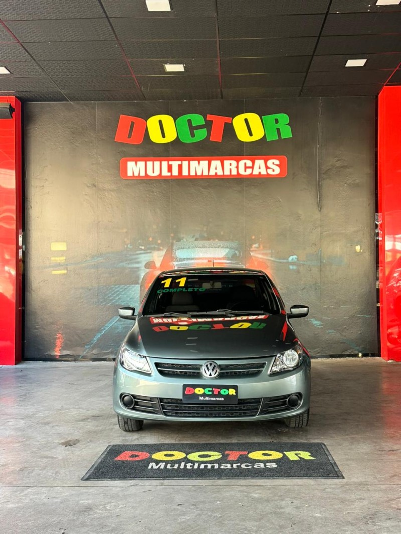 VOYAGE 1.0 MI 8V FLEX 4P MANUAL - 2011 - SãO LEOPOLDO