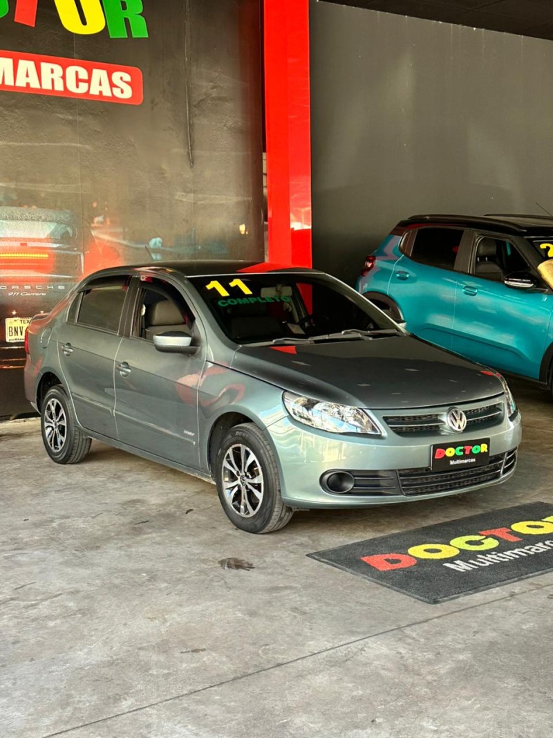 VOYAGE 1.0 MI 8V FLEX 4P MANUAL - 2011 - SãO LEOPOLDO