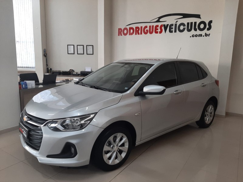 ONIX 1.0 LTZ 12V TURBO FLEX 4P MANUAL - 2021 - CAXIAS DO SUL