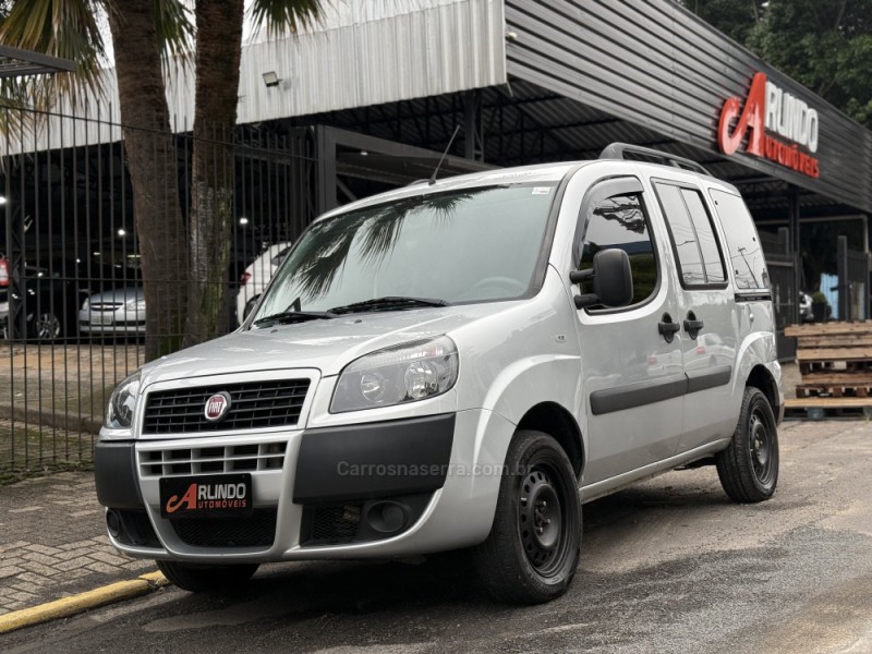 DOBLÓ 1.8 MPI ESSENCE 16V FLEX 7P MANUAL - 2020 - PAROBé