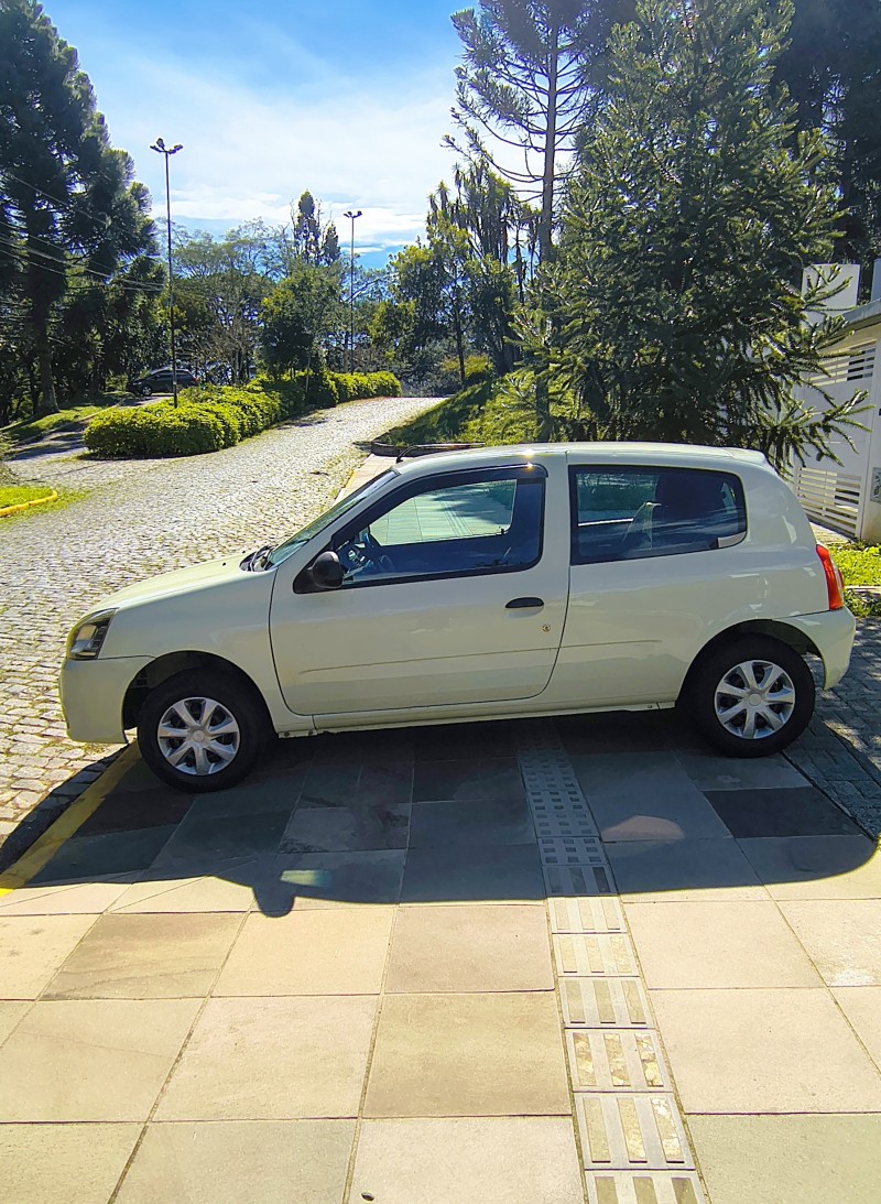 CLIO 1.0 AUTHENTIQUE 16V HI-FLEX 2P MANUAL - 2014 - FARROUPILHA