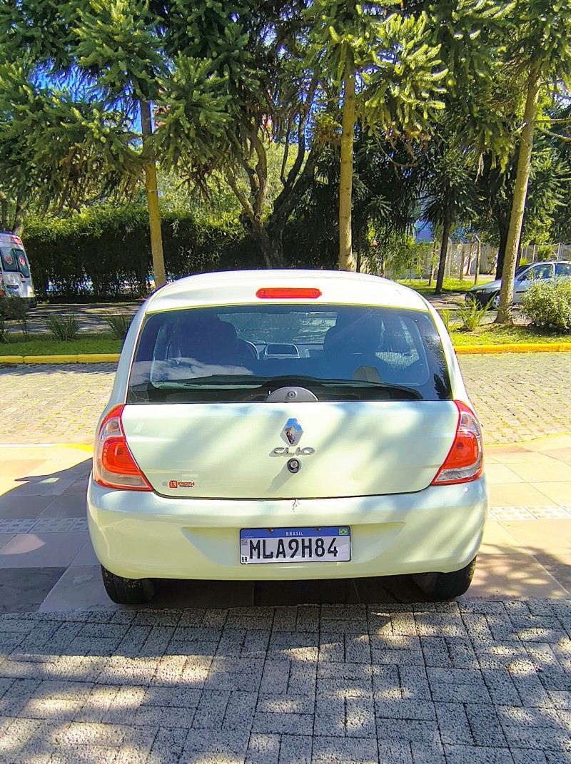 CLIO 1.0 AUTHENTIQUE 16V HI-FLEX 2P MANUAL - 2014 - FARROUPILHA