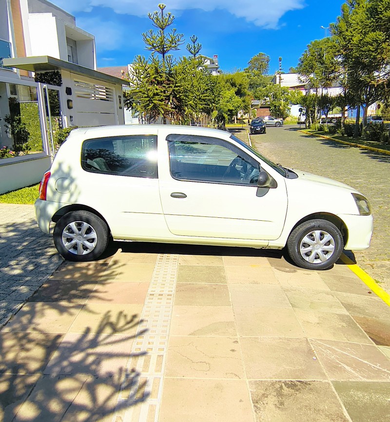 CLIO 1.0 AUTHENTIQUE 16V HI-FLEX 2P MANUAL - 2014 - FARROUPILHA