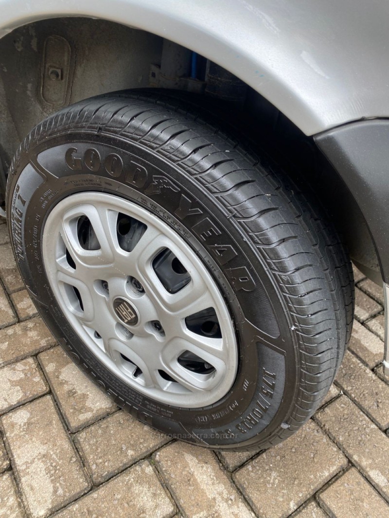 UNO 1.0 MPI MILLE FIRE 8V FLEX 4P MANUAL - 2008 - CANELA