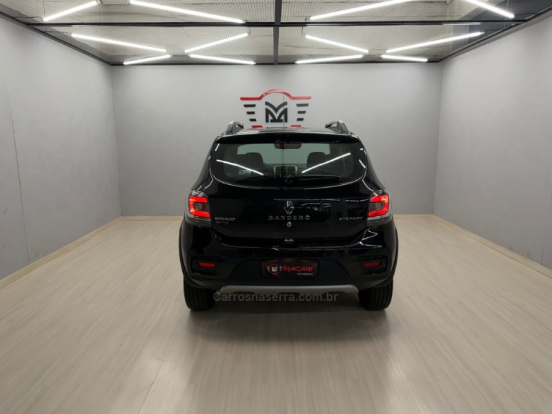 SANDERO 1.6 STEPWAY 16V FLEX 4P MANUAL - 2018 - CAXIAS DO SUL