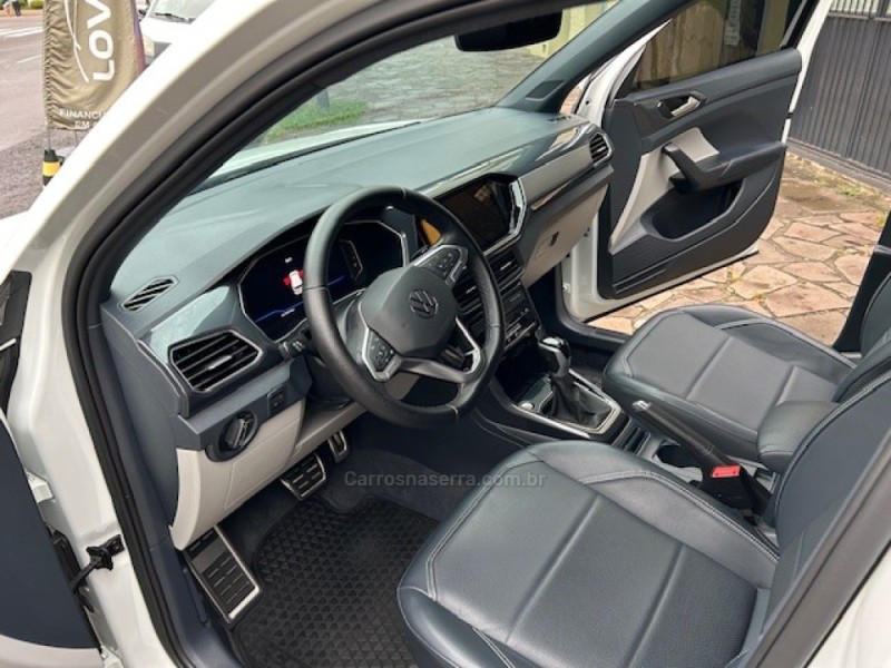 T-CROSS 1.4 HIGHLINE TSI 16V FLEX 4P AUTOMÁTICO - 2024 - CAXIAS DO SUL