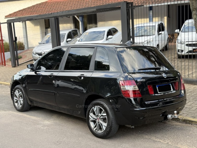 STILO 1.8 MPI CONNECT 8V FLEX 4P MANUAL - 2007 - PAROBé