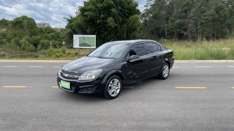 VECTRA 2.0 MPFI ELEGANCE 8V 140CV FLEX 4P MANUAL - 2010 - VILA FLORES