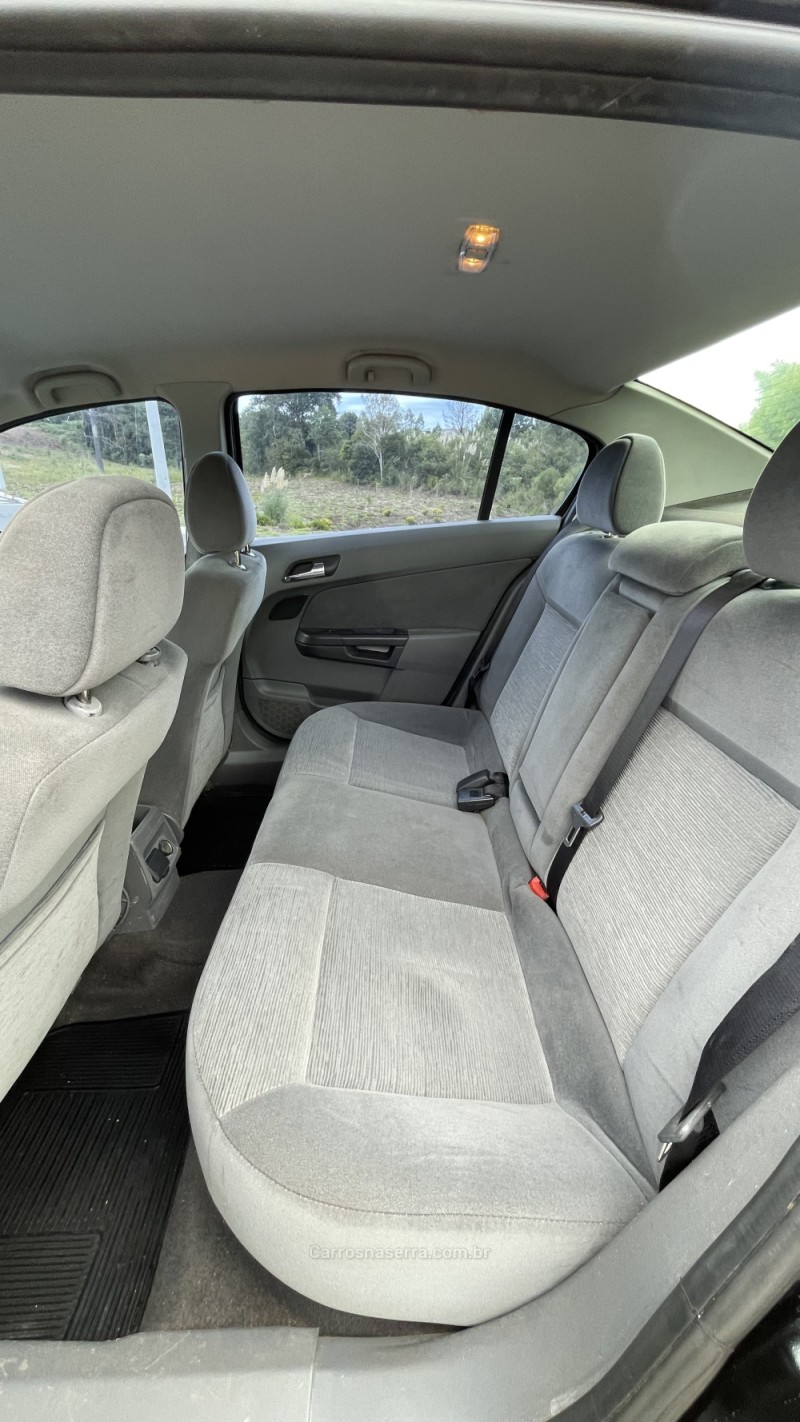 VECTRA 2.0 MPFI ELEGANCE 8V 140CV FLEX 4P MANUAL - 2010 - VILA FLORES