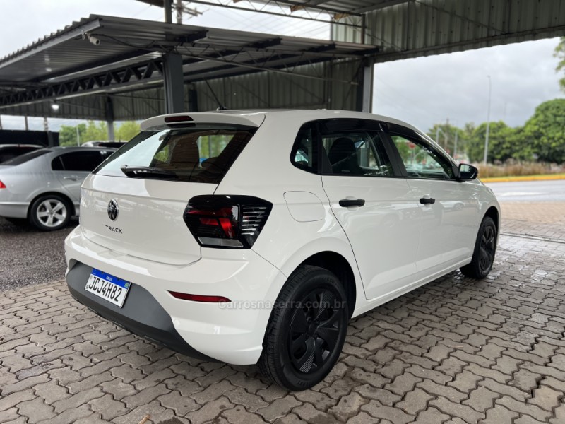 POLO 1.0 MPI TRACK 4P MANUAL - 2024 - BOM PRINCíPIO