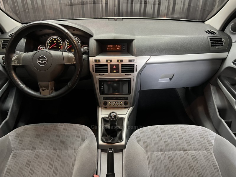 VECTRA 2.0 MPFI ELEGANCE 8V FLEX 4P MANUAL - 2006 - CAXIAS DO SUL