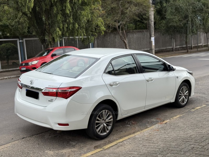COROLLA 2.0 ALTIS 16V FLEX 4P AUTOMÁTICO - 2015 - PAROBé