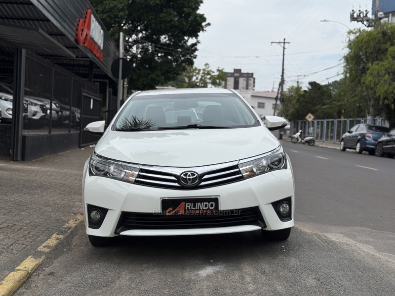 COROLLA 2.0 ALTIS 16V FLEX 4P AUTOMÁTICO - 2015 - PAROBé