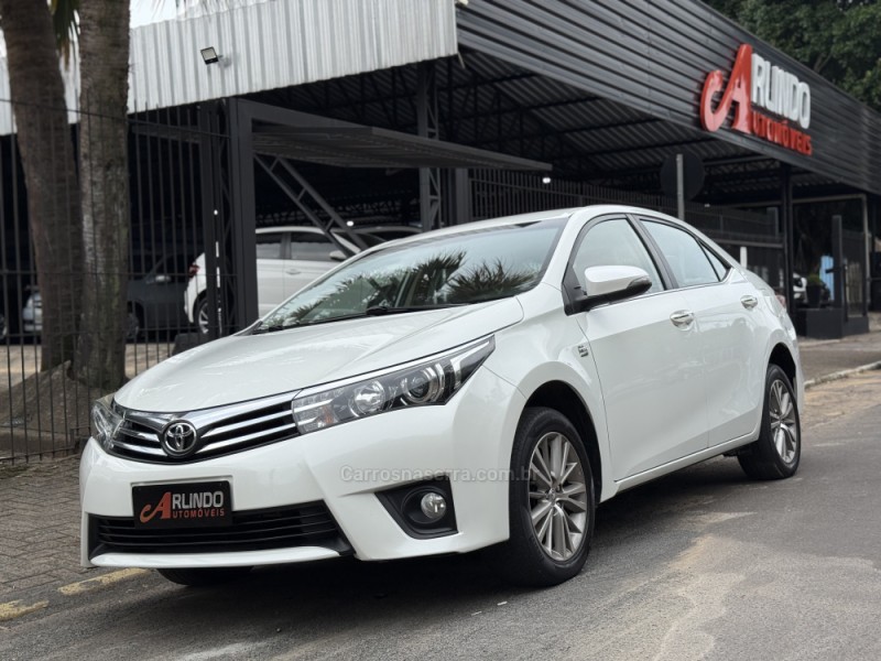 COROLLA 2.0 ALTIS 16V FLEX 4P AUTOMÁTICO - 2015 - PAROBé