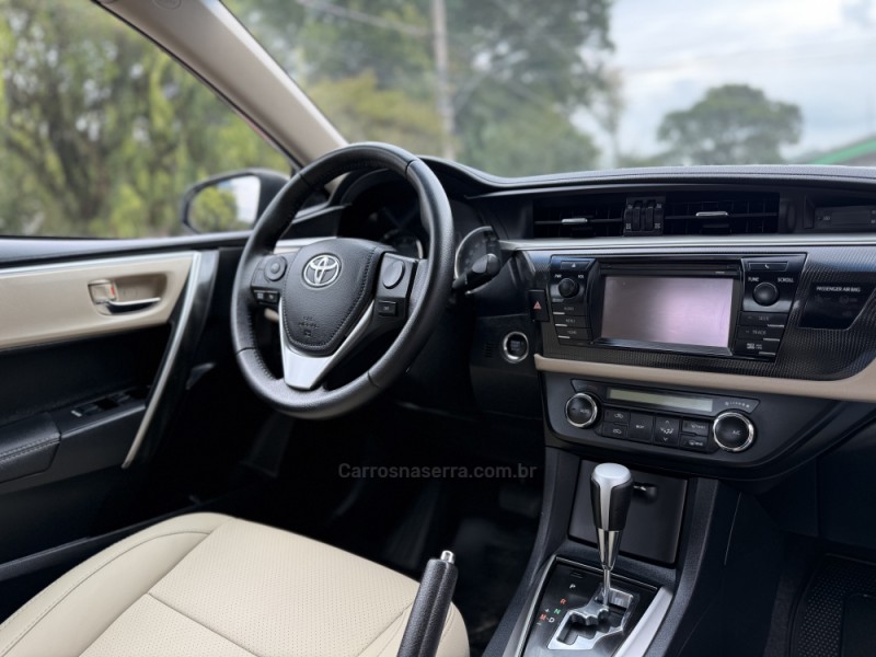 COROLLA 2.0 ALTIS 16V FLEX 4P AUTOMÁTICO - 2015 - PAROBé