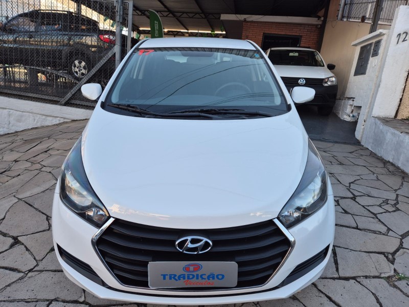 HB20 1.6 COMFORT PLUS 16V FLEX 4P AUTOMÁTICO - 2017 - CAXIAS DO SUL