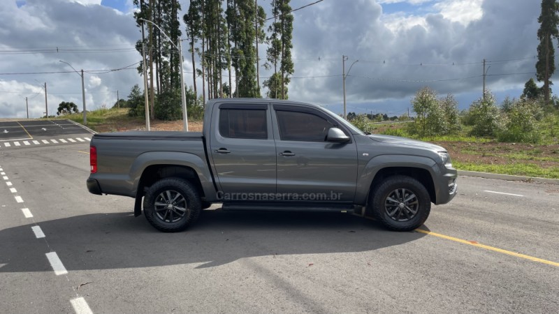 AMAROK 2.0 SE 4X4 CD 16V TURBO INTERCOOLER DIESEL 4P MANUAL - 2019 - VILA FLORES