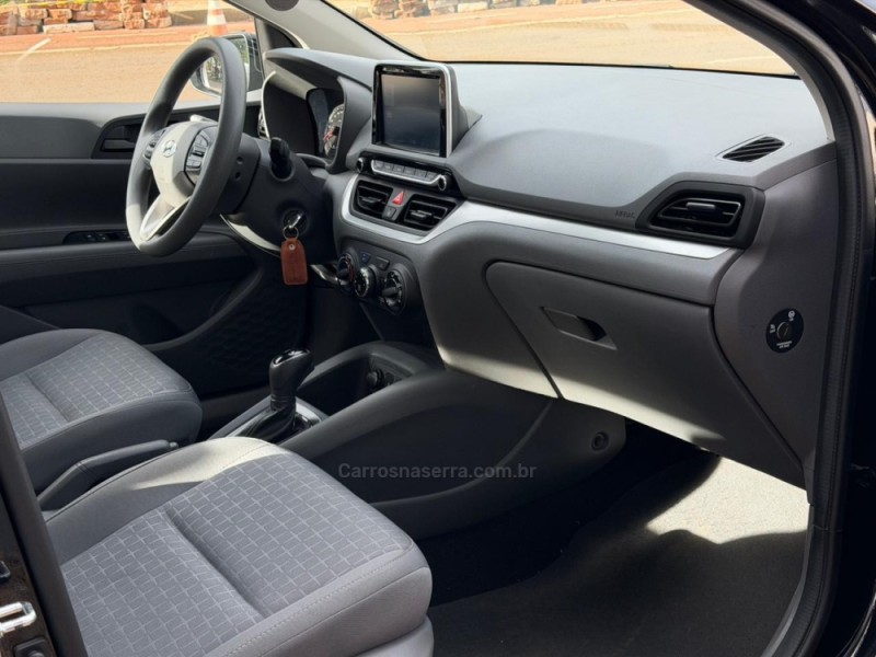 HB20S 1.0 COMFORT PLUS 12V TURBO FLEX 4P MANUAL - 2024 - LAGOA VERMELHA