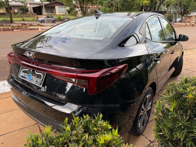 HB20S 1.0 COMFORT PLUS 12V TURBO FLEX 4P MANUAL - 2024 - LAGOA VERMELHA