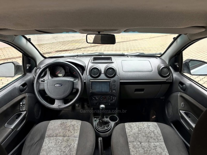 FIESTA 1.0 ROCAM S SEDAN 8V FLEX 4P MANUAL - 2009 - CAXIAS DO SUL