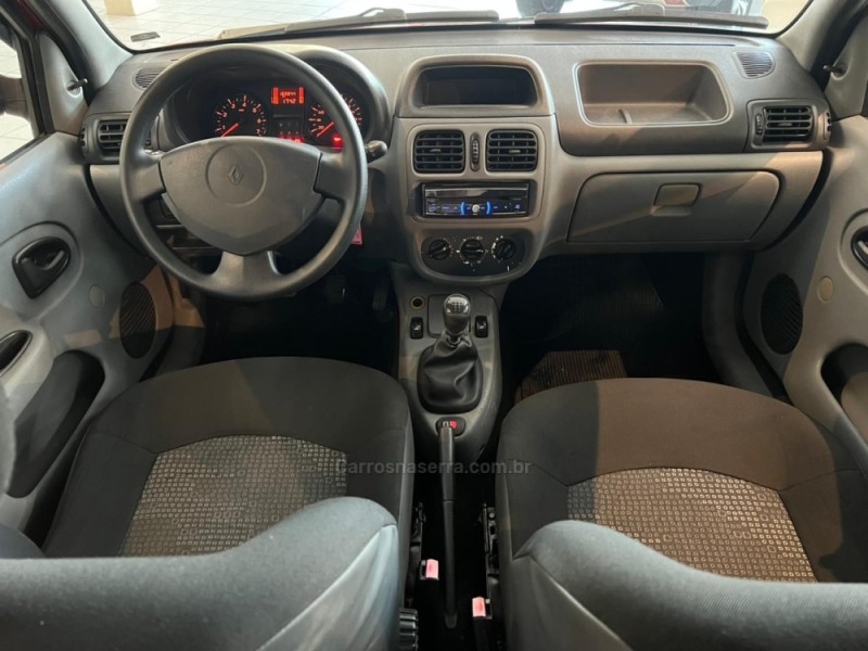 CLIO 1.0 16V FLEX 4P MANUAL - 2012 - CAXIAS DO SUL