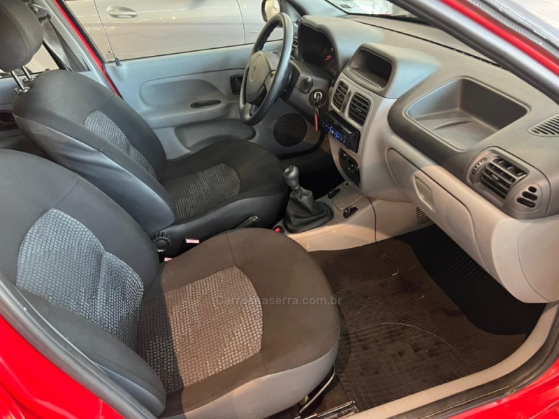 CLIO 1.0 16V FLEX 4P MANUAL - 2012 - CAXIAS DO SUL