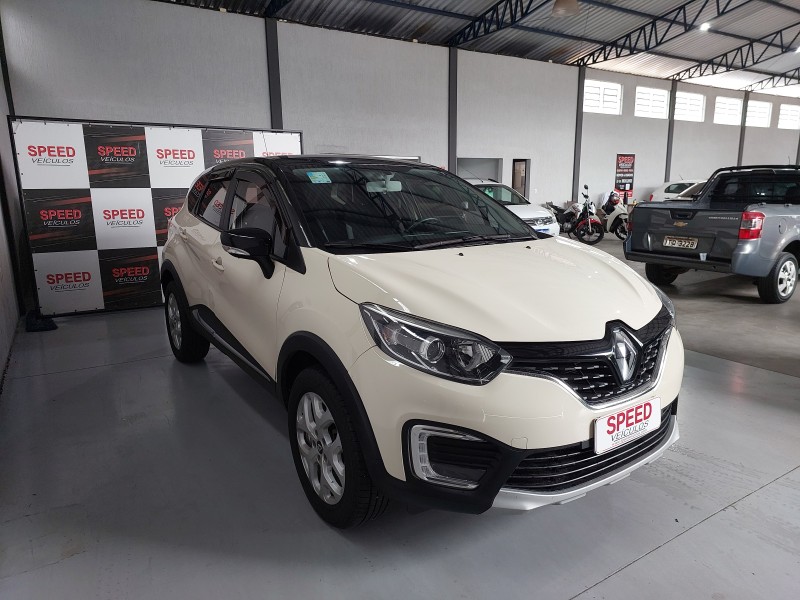 CAPTUR 1.3 ZEN 16V TURBO FLEX 4P AUTOMÁTICO - 2018 - SãO SEBASTIãO DO CAí
