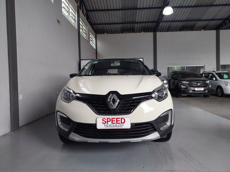 CAPTUR 1.3 ZEN 16V TURBO FLEX 4P AUTOMÁTICO - 2018 - SãO SEBASTIãO DO CAí