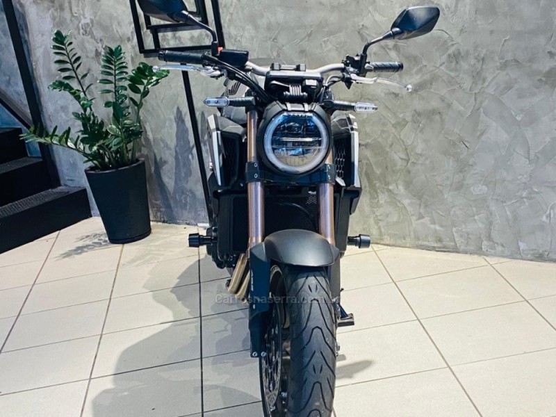 CB 650R E-CLUTCH - 2021 - CAXIAS DO SUL