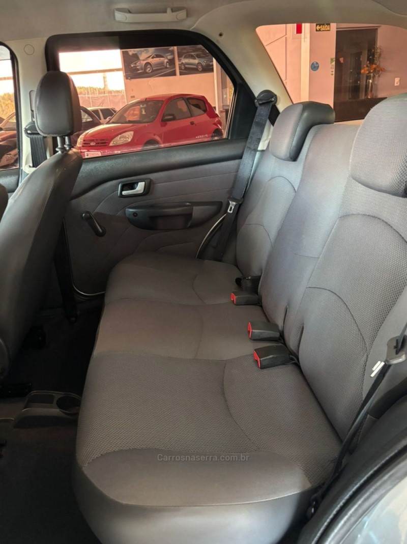 PALIO 1.3 MPI FIRE ELX WEEKEND 8V FLEX 4P MANUAL - 2005 - IGREJINHA
