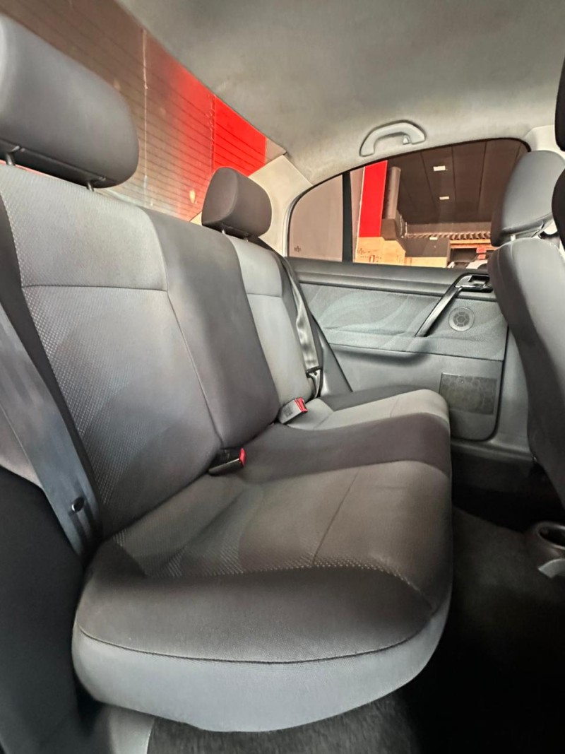 POLO SEDAN 1.6 MI 8V FLEX 4P MANUAL - 2012 - SãO LEOPOLDO