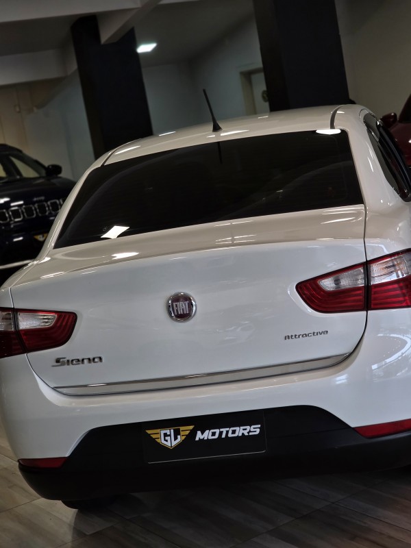 GRAND SIENA 1.4 MPI ATTRACTIVE 8V FLEX 4P MANUAL - 2013 - CAXIAS DO SUL