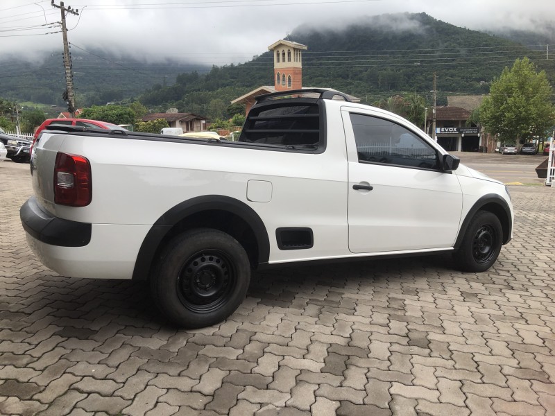 SAVEIRO 1.6 MI TRENDLINE CS 8V FLEX 2P MANUAL - 2016 - VALE REAL